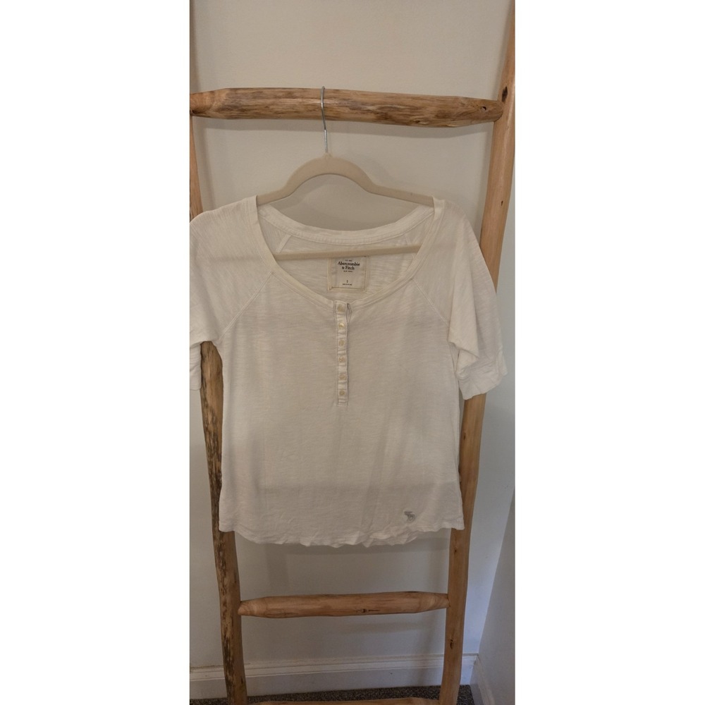Abercrombie & Fitch Vintage Y2K Small Short Sleeve White Half Button Henley